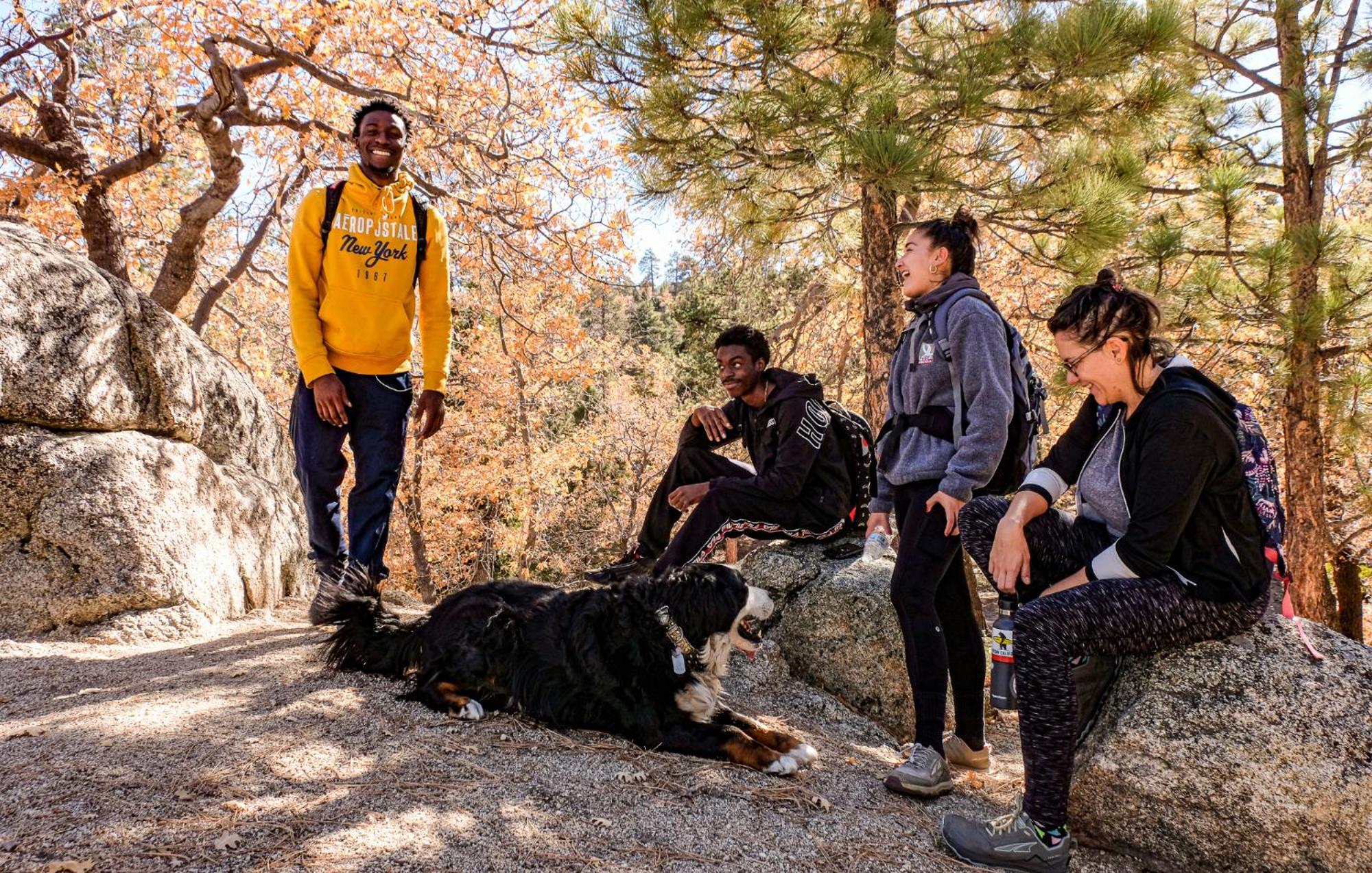 Ith Big Bear Lake Hostel & Lodge Экстерьер фото